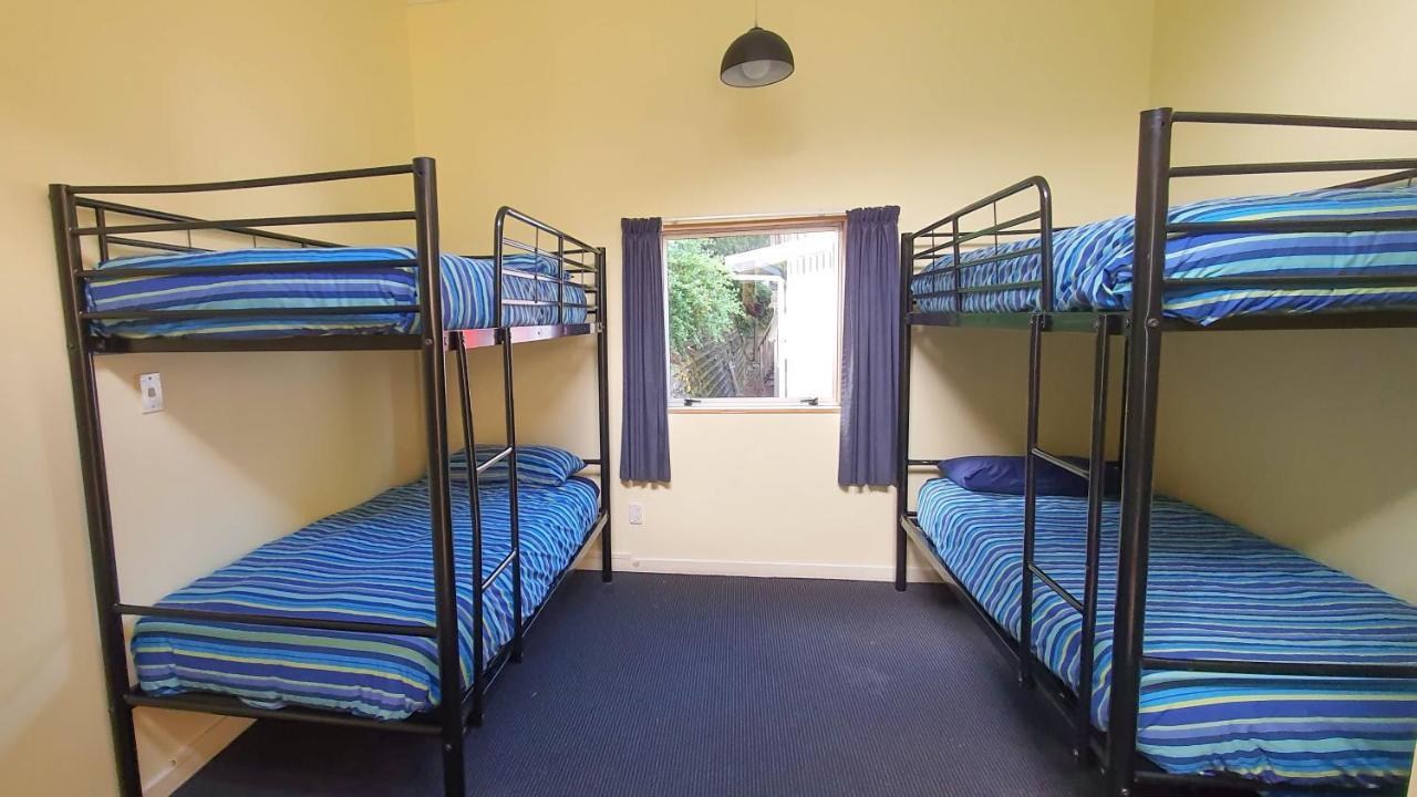Aspen Lodge Backpackers ควีนส์ทาวน์ ภายนอก รูปภาพ