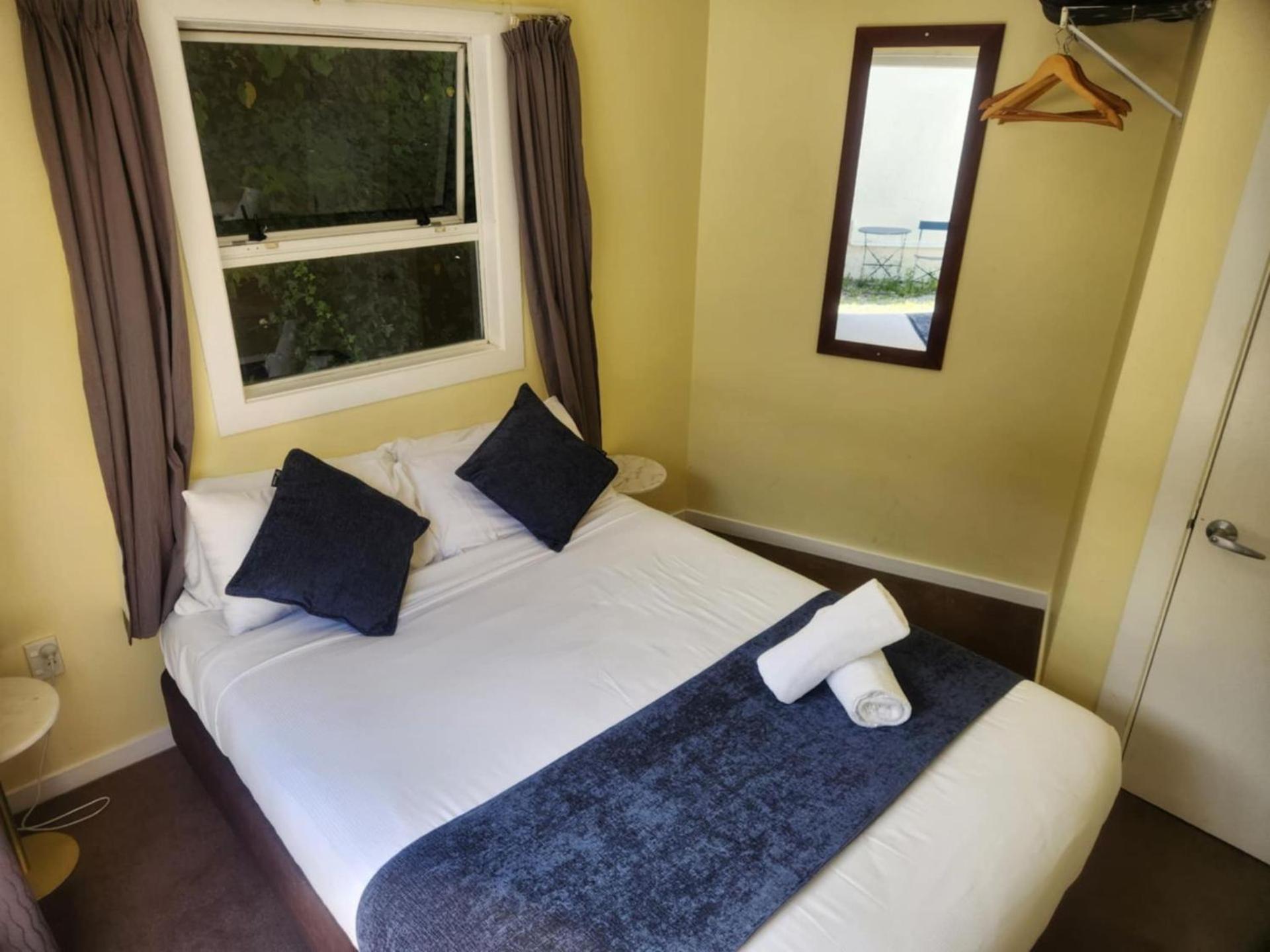Aspen Lodge Backpackers ควีนส์ทาวน์ ภายนอก รูปภาพ